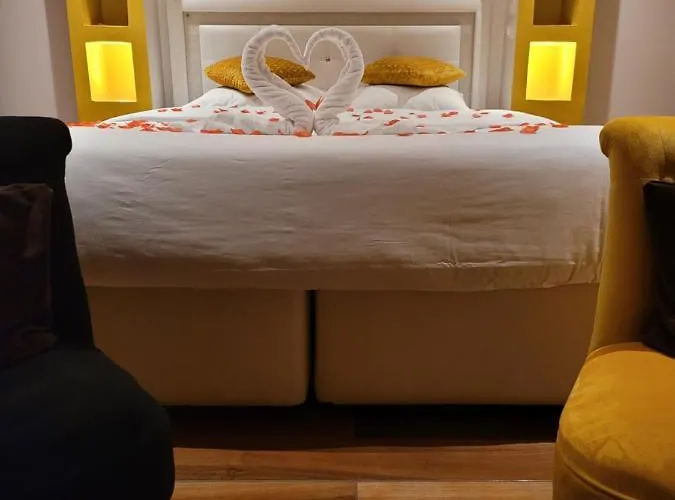 Spa Celyna Appartement Avec Jacuzzi Privatif